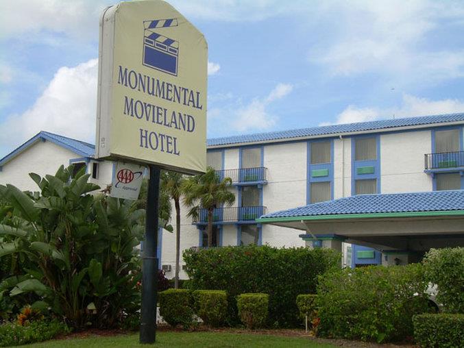 monumental movieland hotel orlando