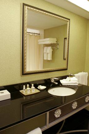 florida hotel and conference center in the florida mall