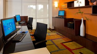fairfield inn and suites lake buena vista in marriott village