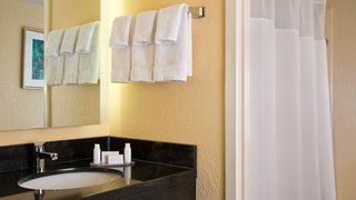fairfield inn and suites lake buena vista in marriott village