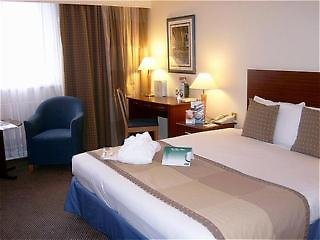 Holiday Inn London - Sutton By Ihg,Greater London>>Croydon,4 star