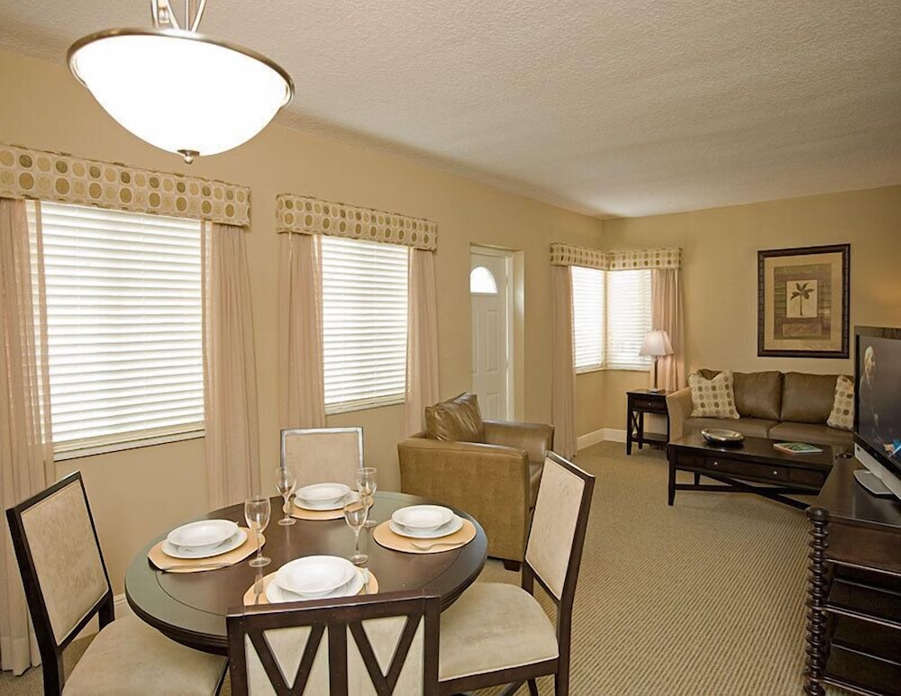 sun harbour boutique hotel