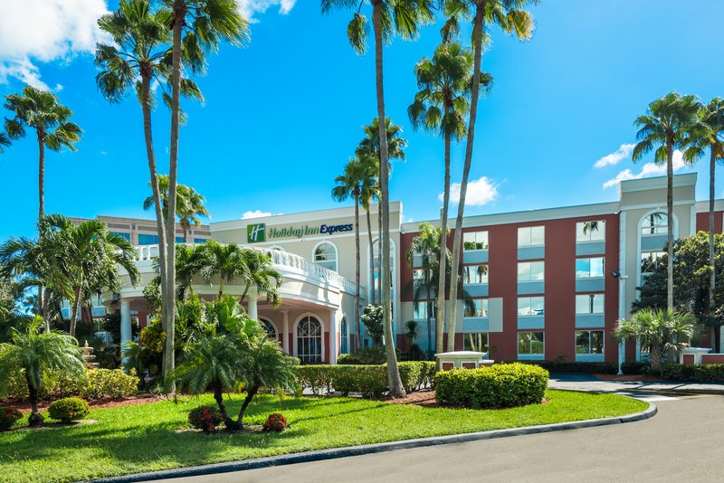 holiday inn express miami airport doral area