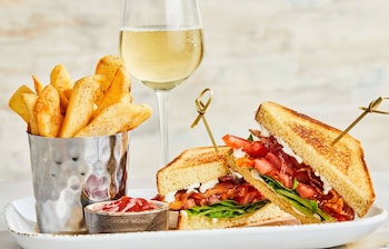 courtyard by marriott chicago oakbrook terrace