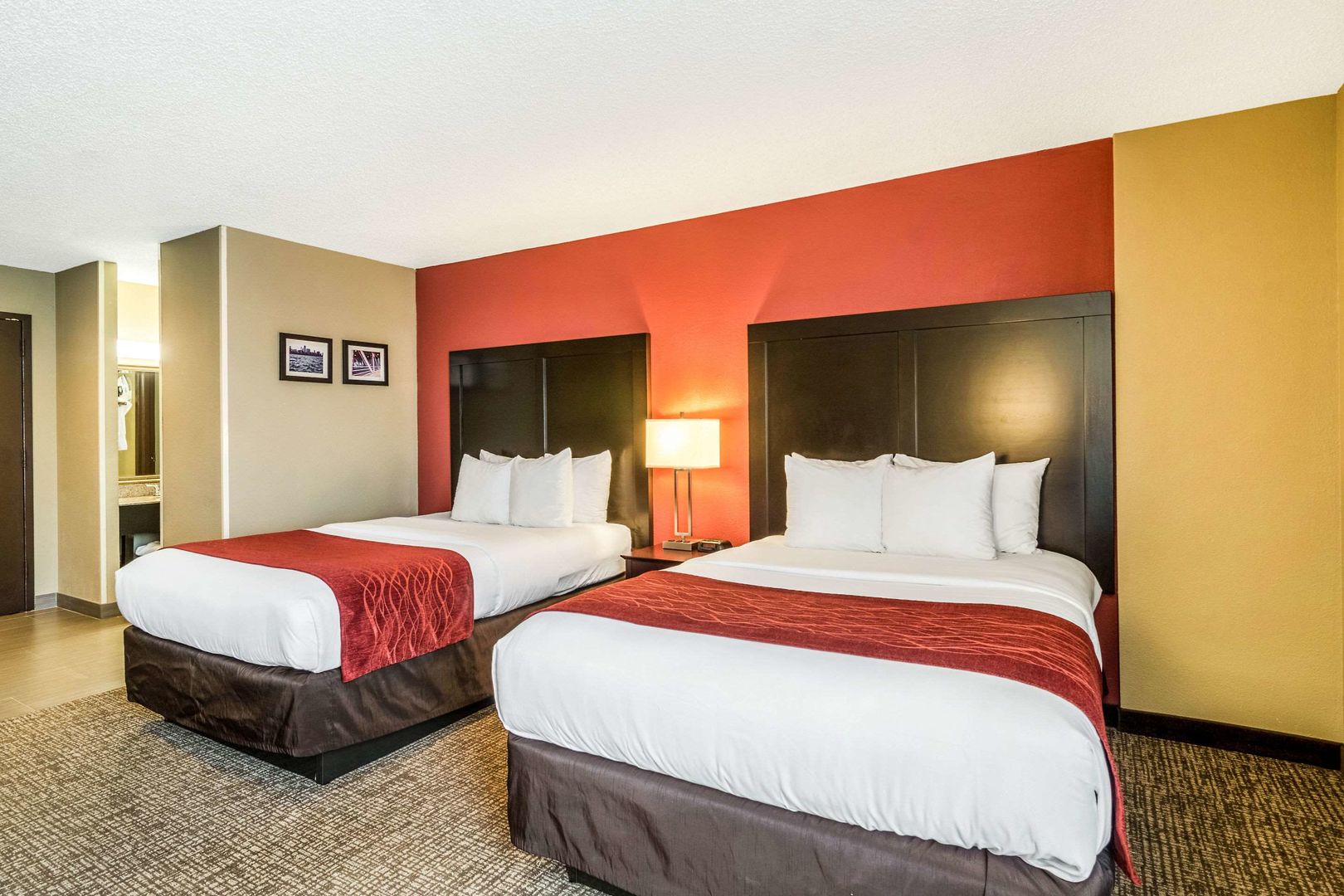 comfort inn convention center chicago ohare airport