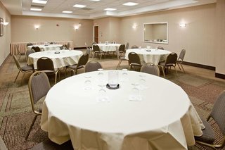 La Quinta Inn & Suites By Wyndham Bannockburn-Deerfield,Chicago>>Bannockburn,3 star