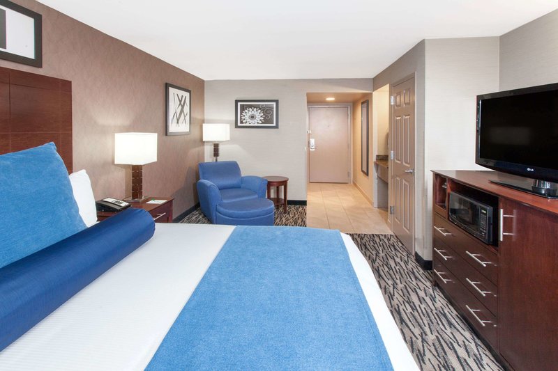 wyndham garden elk grove village ohare