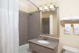 super 8 by wyndham chicago northlake ohare south