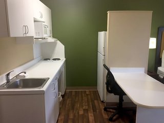 extended stay america select suites chicago downers grove