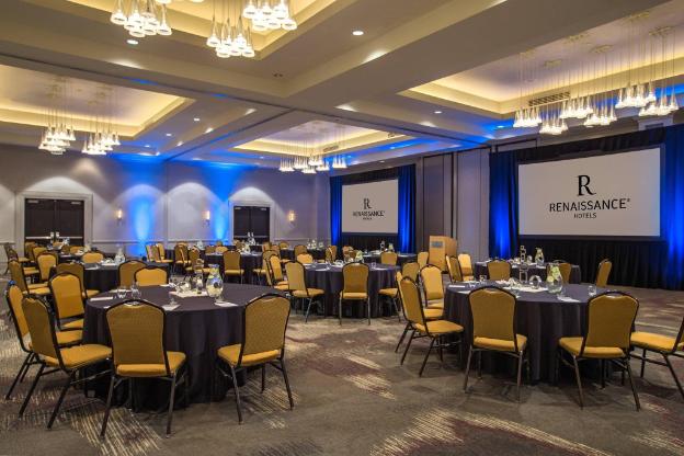 renaissance chicago ohare suites hotel