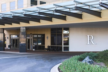 Renaissance Chicago O'hare Suites Hotel,Cook County>>Chicago,4 star