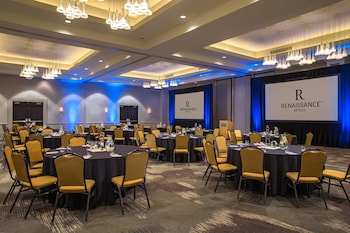 renaissance chicago ohare suites hotel