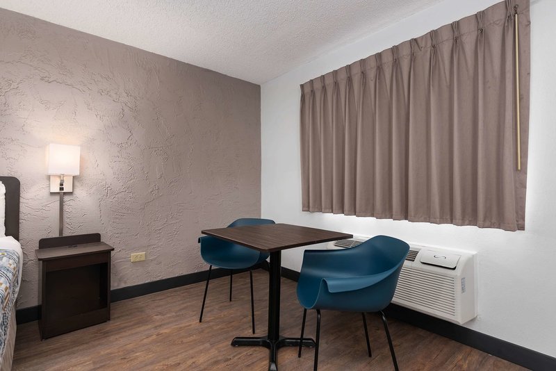 motel 6 elk grove village il ohare