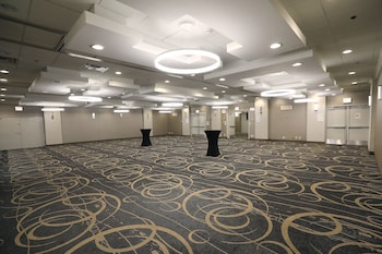 holiday inn chicago ohare area by ihg