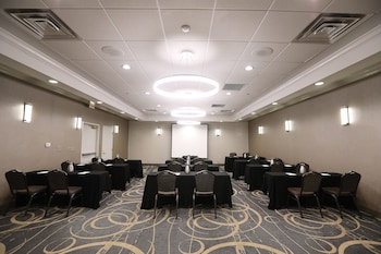 holiday inn chicago ohare area by ihg
