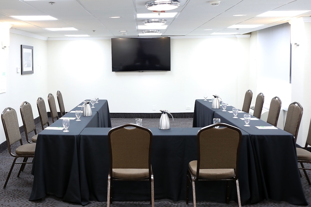 holiday inn chicago ohare area by ihg