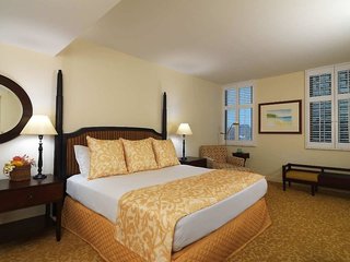 Hilton Grand Vacations Club At Hilton Hawaiian Village,Near Royal Hawaiian Center,4 star