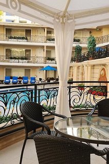 beverly hills plaza hotel and spa