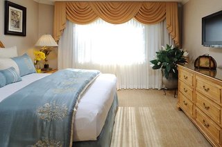 beverly hills plaza hotel and spa