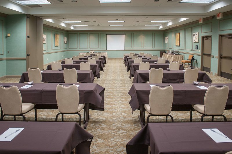 hampton inn and suites new orleans elmwood clearview pkway la