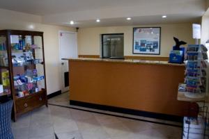 old town western inn and suites