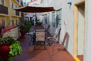 old town western inn and suites