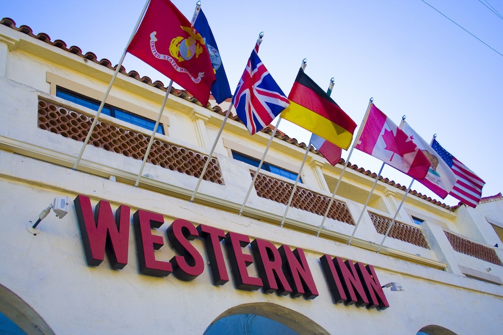 old town western inn and suites
