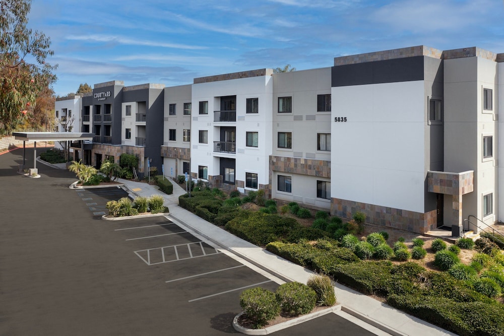 courtyard by marriott san diego carlsbad