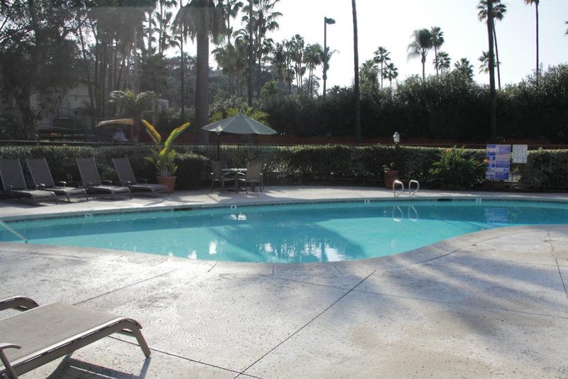 hotel iris san diego