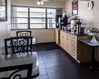 fort lauderdale gardens inn and suites