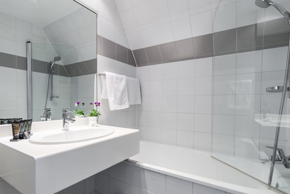 55 montparnasse hotel