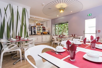 55 montparnasse hotel