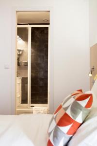 55 montparnasse hotel