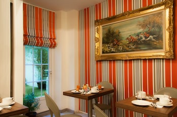 hotel eden montmartre