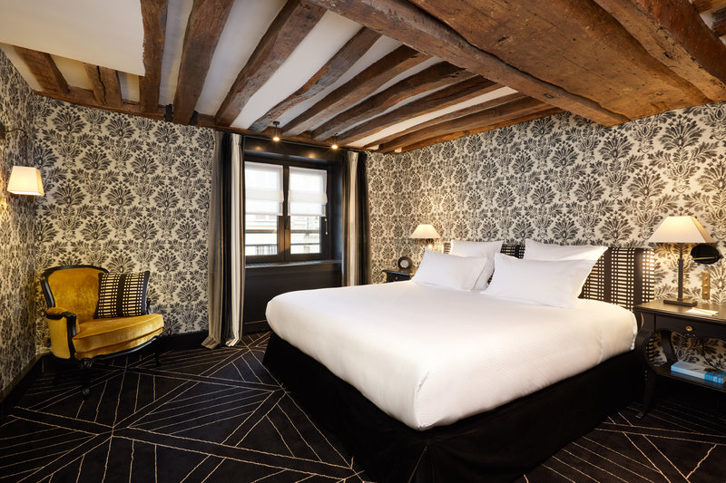 pavillon de la reine and spa place des vosges