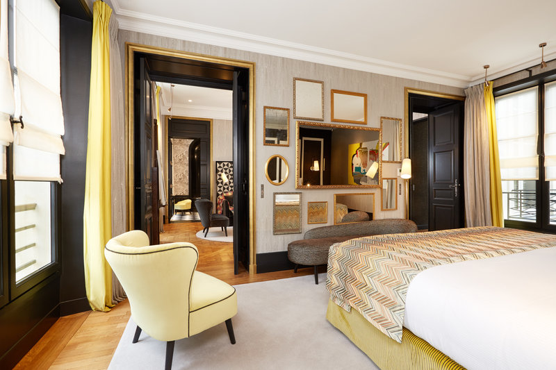 pavillon de la reine and spa place des vosges