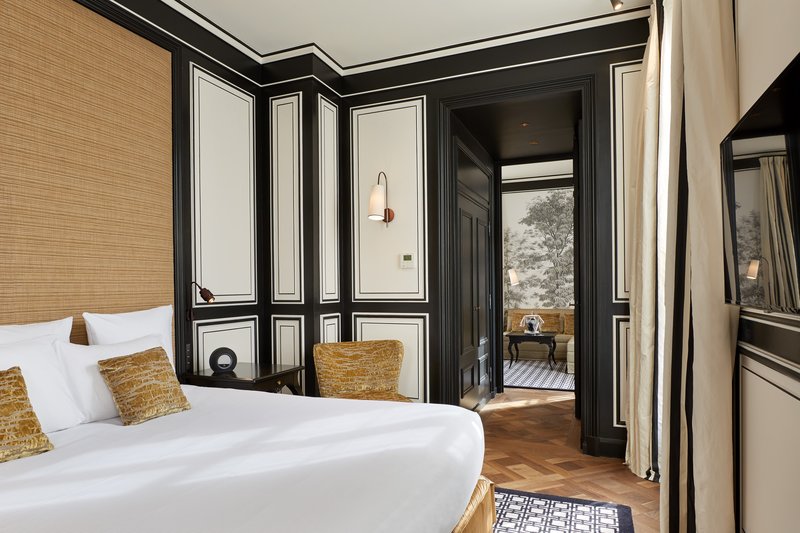 pavillon de la reine and spa place des vosges