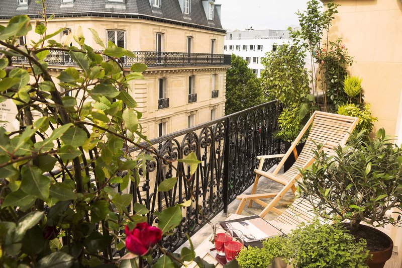 le belmont paris