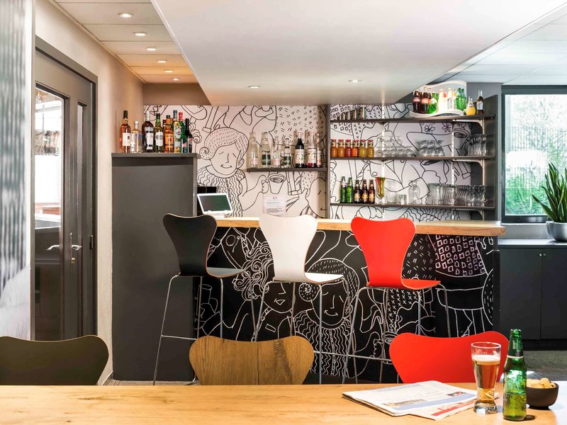 ibis paris saint denis stade sud