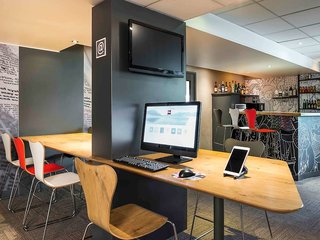 ibis paris saint denis stade sud