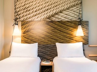 ibis paris saint denis stade sud