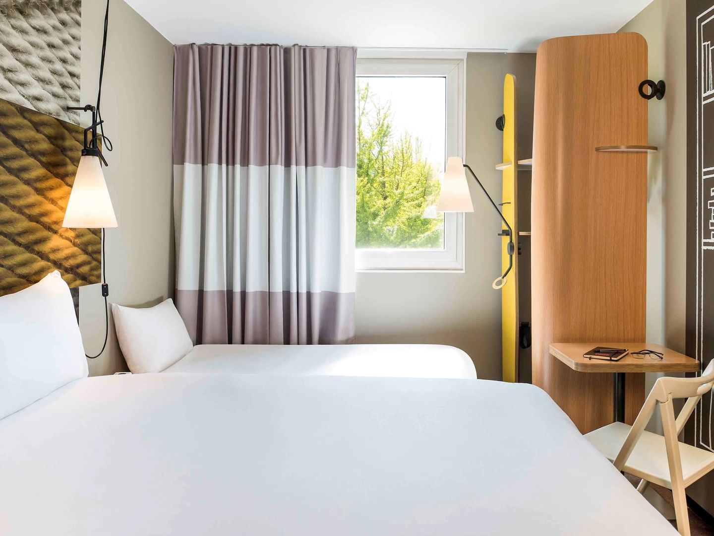 ibis paris saint denis stade sud