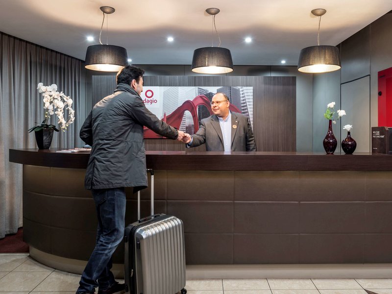 aparthotel adagio la defense esplanade
