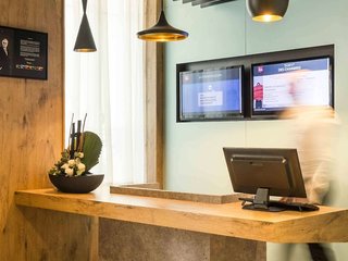 Hotel Ibis Paris Levallois-Perret (Adults Only),Hauts-De-Seine>>Fontainebleau,3 star