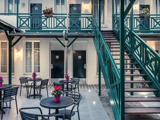 Hotel Ibis Paris Levallois-Perret (Adults Only),Hauts-De-Seine>>Fontainebleau,3 star