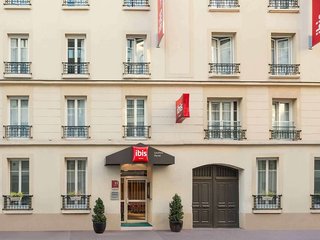 hotel ibis paris levallois perret adults only