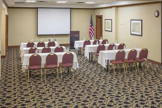 doubletree by hilton boston logan airport chelsea