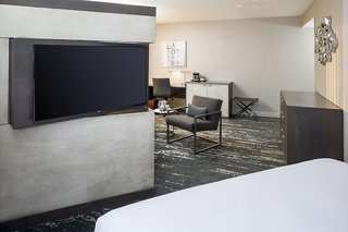 doubletree by hilton boston logan airport chelsea