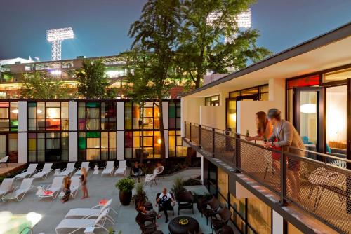 the verb hotel