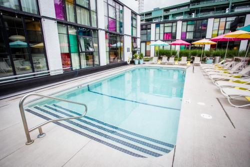 the verb hotel